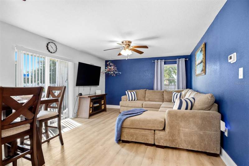 2 bedroom Condominium at 345 S McMullen Booth Road #143, Tradewinds Condo, Clearwater — photo 2