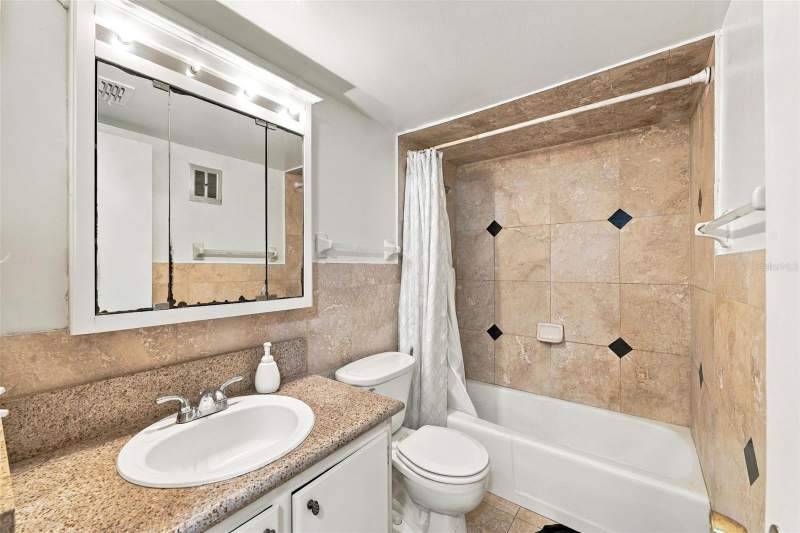 2 bedroom Condominium at 525 Conway Road #46, Villas Orlando Condo, Orlando — photo 3