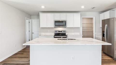 10436 Curving Creek Loop, Parrish FL - photo 8 of 32
