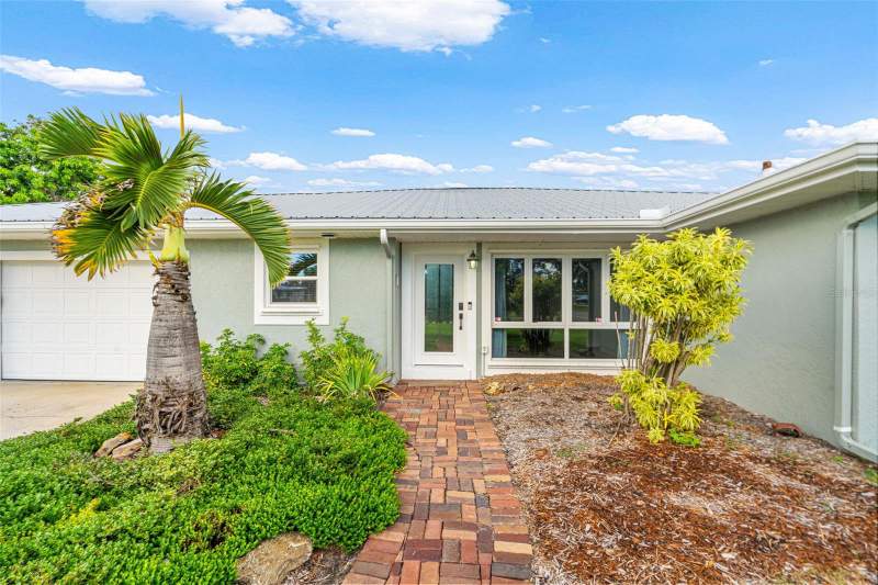 3 bedroom Single Family Residence at 452 50th Street, Palmetto Point, Palmetto — photo 3