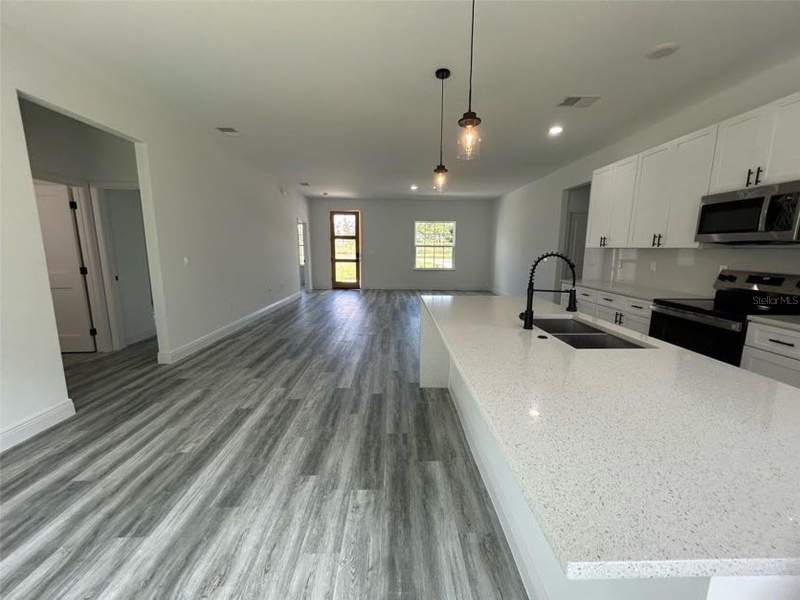 4 bedroom Single Family Residence at 2409 SW 170th Place, Marion Oaks Un 04, Ocala — photo 5