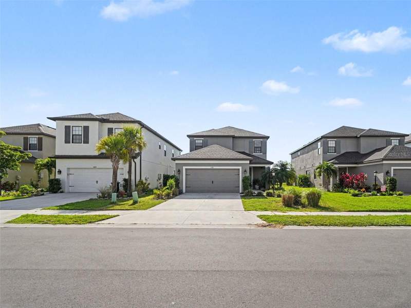 4 bedroom Single Family Residence at 5461 Summit Glen, Heights, Bradenton — photo 3