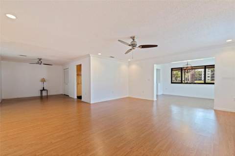 8140 Terrace Garden Drive #103, St Petersburg FL - photo 13 of 57