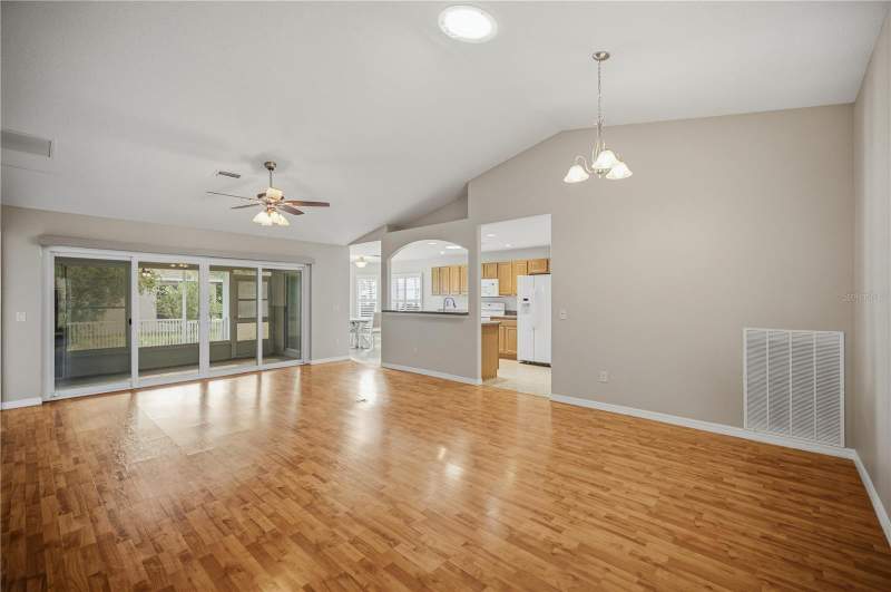 3 bedroom Single Family Residence at 15673 SW 11th Terrace Road, Summerglen Ph 04, Ocala — photo 4