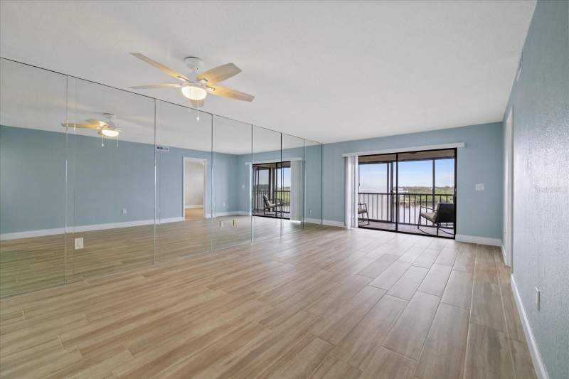 2 bedroom Condominium at 8150 Brent Street #742, Sand Pebble Pointe Condo 01 Amd 02, Port Richey — photo 4