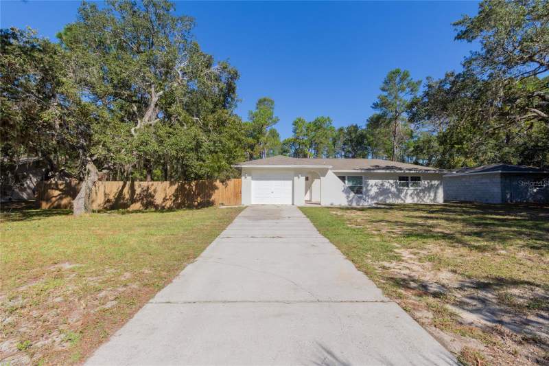 3 bedroom Single Family Residence at 6447 Brandy Drive, Weeki Wachee Acres, Spring Hill — photo 2