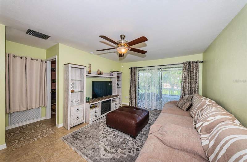 2 bedroom Condominium at 2117 Lakewood Club Drive #7K, Casablanca Condo, St Petersburg — photo 5
