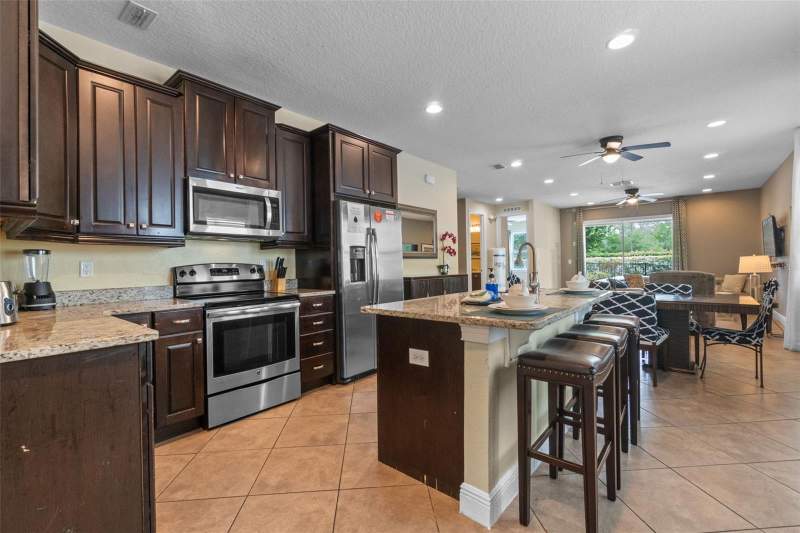 8 bedroom Single Family Residence at 551 Lasso Drive, Encore At Reunion, Reunion West, Kissimmee — photo 4