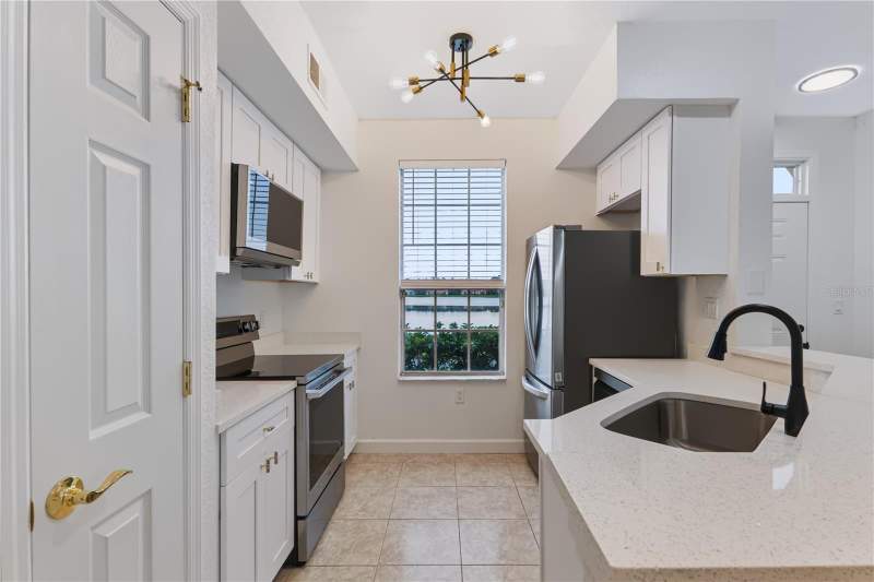 2 bedroom Condominium at 9818 Lake Chase Island Way #9818, Lake Chase Condo, Tampa — photo 5