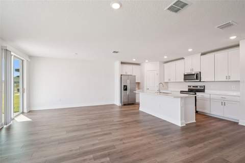 851 Sunshower Drive, Lady Lake FL - photo 8 of 31