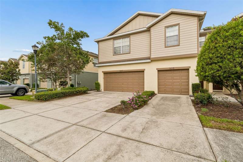3 bedroom Townhouse at 5017 White Sanderling Court, Harvest Creek Village, Tampa — photo 2