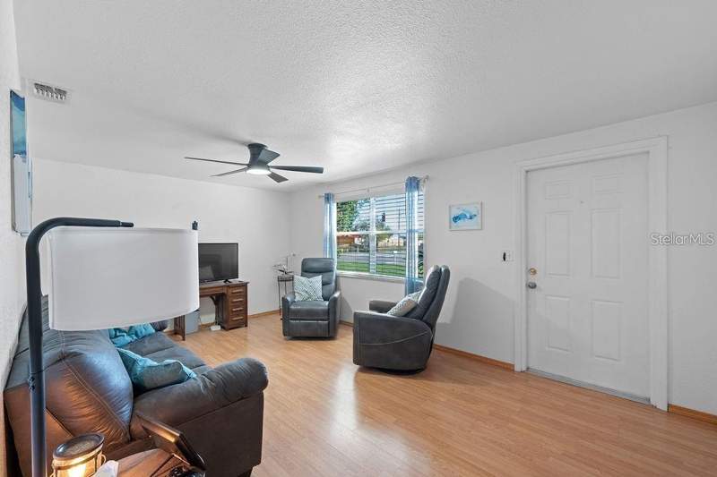 3 bedroom Single Family Residence at 1105 58TH STREET, PASADENA ESTATES SEC H, ST PETERSBURG — photo 5