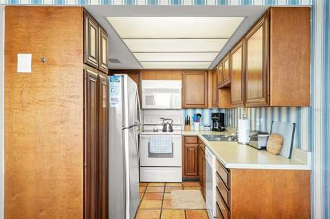 9425 Blind Pass Road #1006, St Pete Beach FL - photo 19 of 58