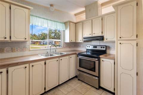 4609 10th Street Court, Ellenton FL - photo 9 of 33