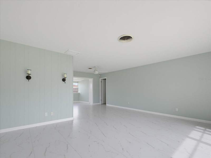 2 bedroom Single Family Residence at 1797 Pomelo Drive, Venice Gardens, Venice — photo 4