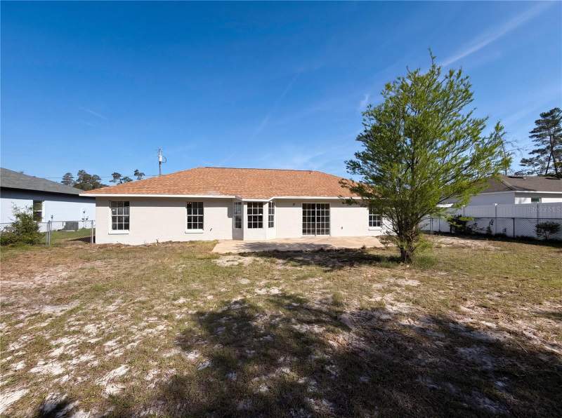 3 bedroom Single Family Residence at 17052 SW 39th Circle, Marion Oaks Un 06, Ocala — photo 5