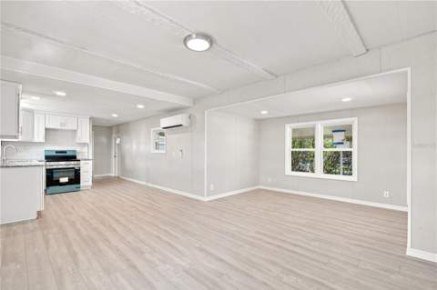 10929 Tioga Drive, Port Richey FL - photo 10 of 42