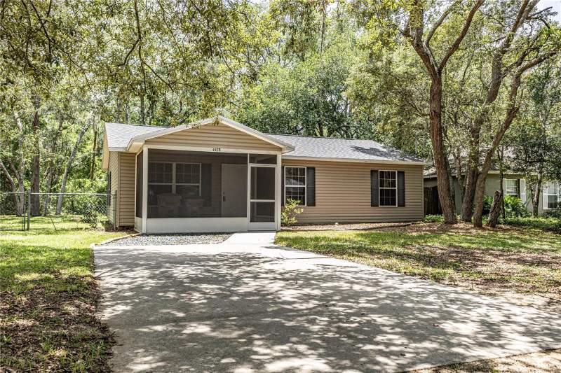 3 bedroom Single Family Residence at 4438 Calamondin Street, Carlton Village Park, Lady Lake — photo 2