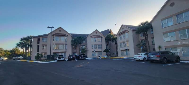 3100 PARKWAY BOULEVARD #737 home for sale in Parkway Palms Resort Maingate Condo
