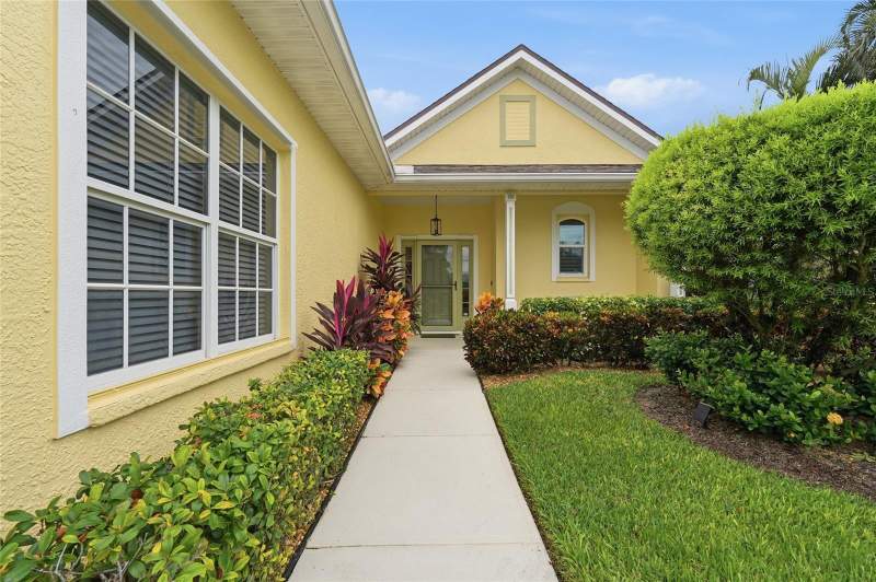 3 bedroom Single Family Residence at 8643 46th Avenue Circle, Herons Watch, Bradenton — photo 4
