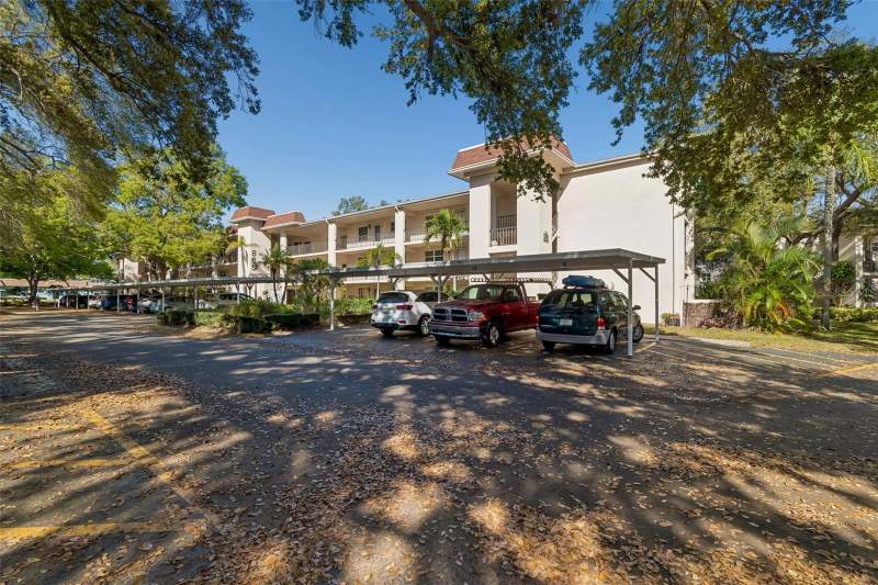 865 VIRGINIA COURT #108 home for sale in Patrician Oaks