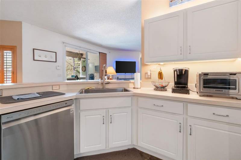 4 bedroom Single Family Residence at 18 Smith Trail, Palm Coast Sec 59, Palm Coast — photo 3