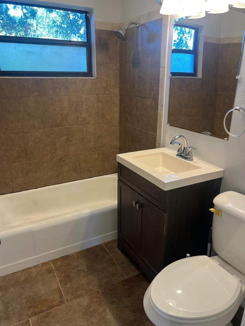 2 bedroom Single Family Residence at 1427 Pleasant Place, Idlewild Acres Rep, Lakeland — photo 3