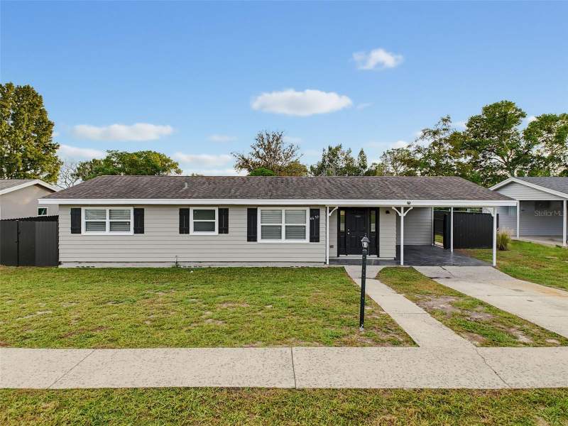 2 bedroom Single Family Residence at 4659 Crescent Road, Spring Hill, Spring Hill — photo 3