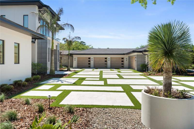6 bedroom Single Family Residence at 8506 LAKE NONA SHORE DR, LAKE NONA ESTATES, ORLANDO — photo 3