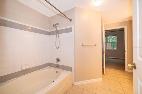 6663 Queens Borough Avenue #208, Orlando FL - photo 16 of 25