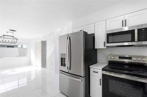 455 81st Avenue, St Pete Beach FL - photo 10 of 48