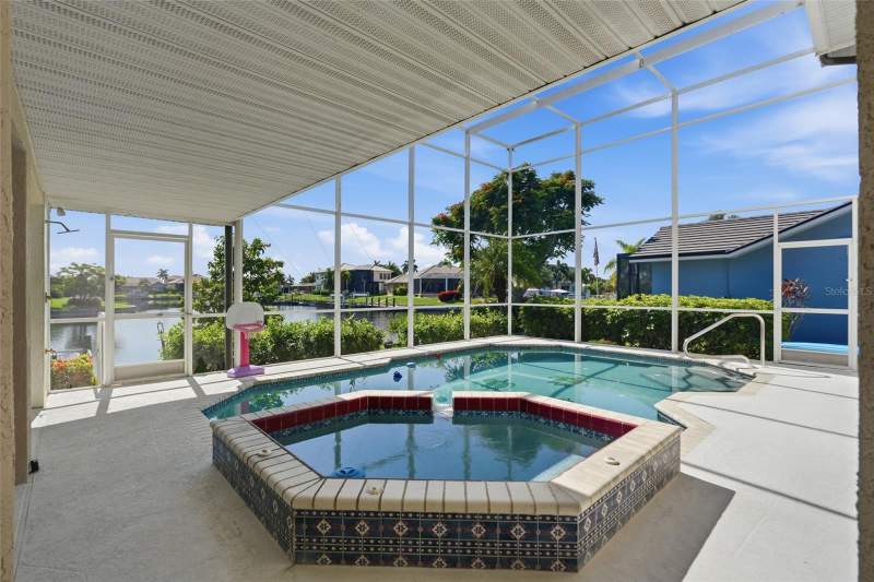 4 bedroom Single Family Residence at 414 Caicos Drive, Punta Gorda Isles Sec 11, Punta Gorda — photo 3