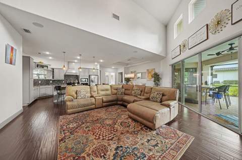 16206 East Shirley Shores Road, Tavares FL - photo 13 of 58