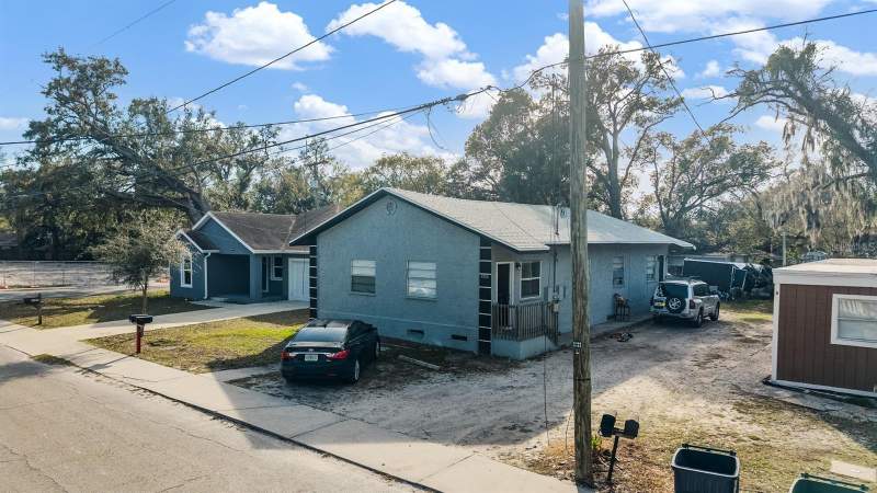 8304 N 13TH STREET home for sale in Sulphur Springs