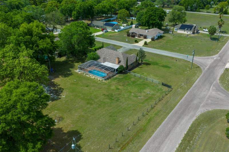4 bedroom Single Family Residence at 14569 SE 96th Court, Edgewater Estate, Summerfield — photo 4