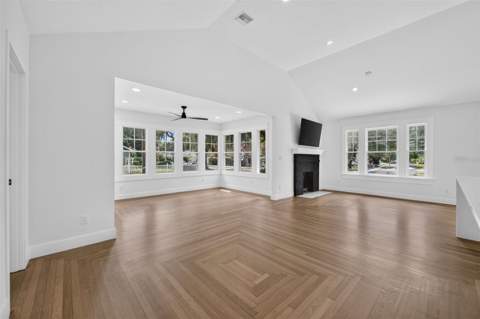323 E Amelia Street, Orlando FL - photo 6 of 6