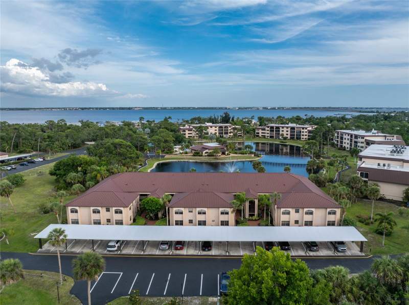 2 bedroom Condominium at 23465 Harborview Road #1026, Rolls Landing Bldg 10, Punta Gorda — photo 3