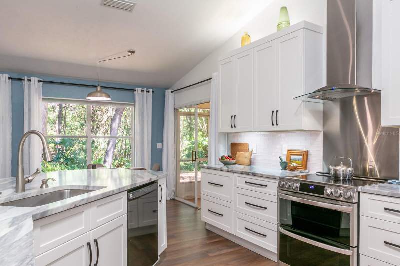 4 bedroom Single Family Residence at 3938 NW 62nd Lane, Union Square Cluster, Gainesville — photo 3