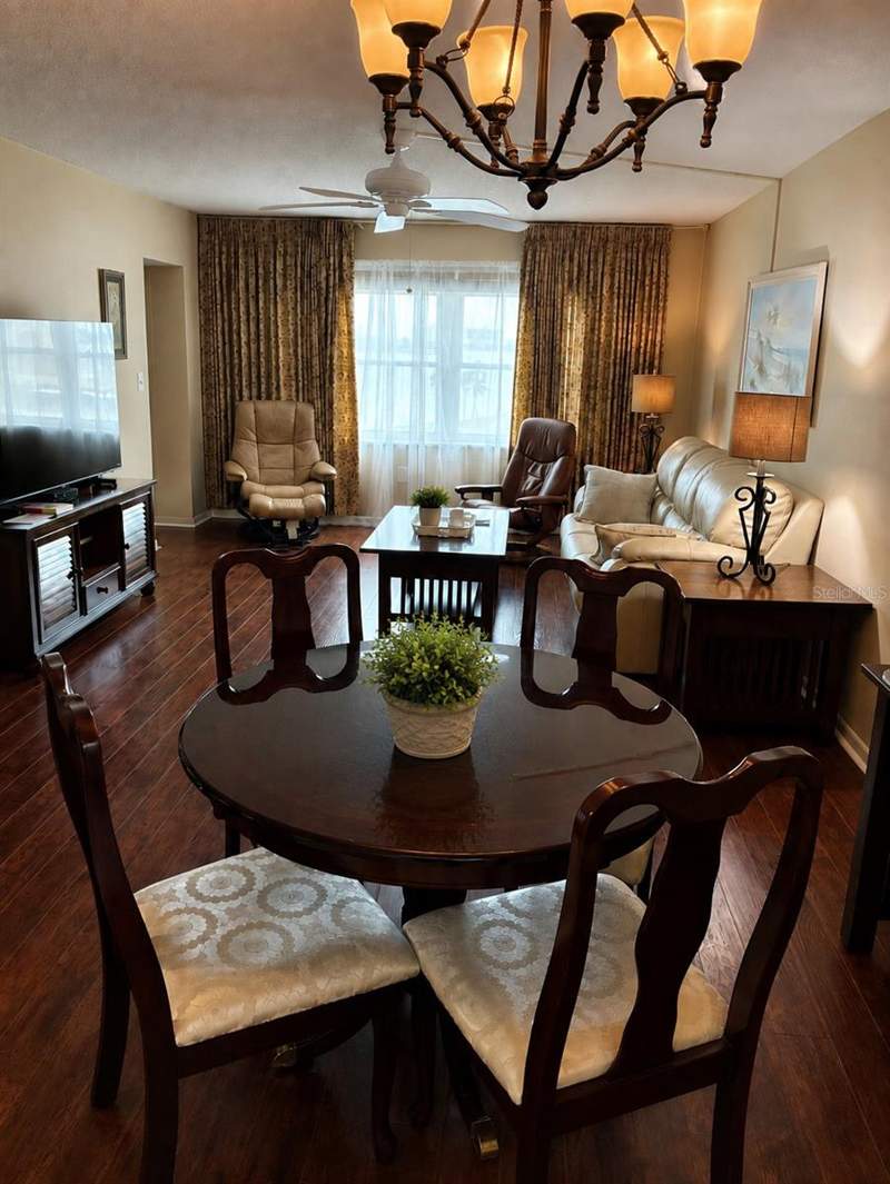 2 bedroom Condominium at 4575 Cove Circle #506, Heritage House The Condo, St Petersburg — photo 2