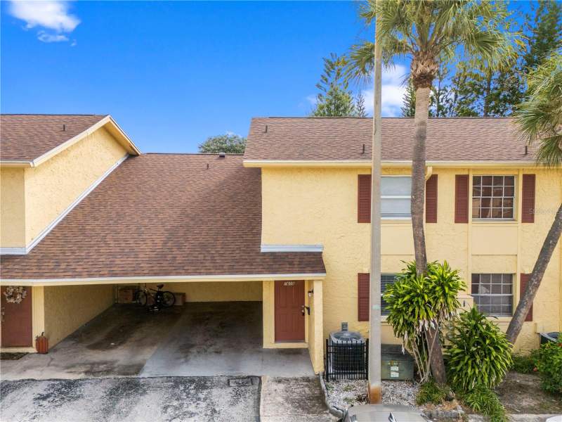 3 bedroom Condominium at 7609 La Mesita Court, The Greens Of Townn Country, Tampa — photo 2