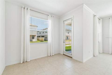 10811 Fowlers Bluff Court, Tampa FL - photo 10 of 44