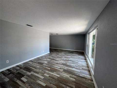 907 S Florida Avenue, Tarpon Springs FL - photo 6 of 6