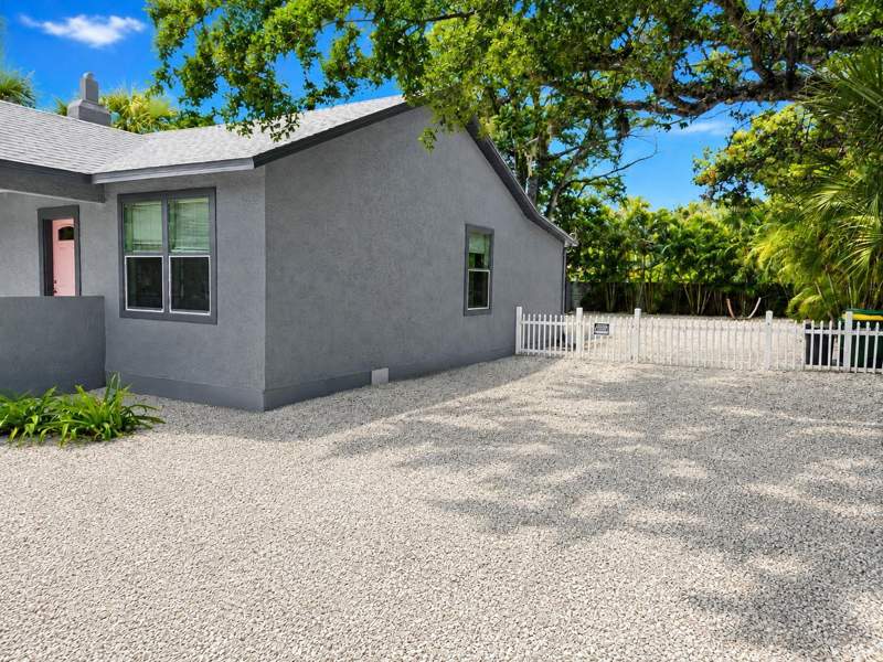 2 bedroom Single Family Residence at 1235 32nd Street, North Riverside Park, Sarasota — photo 2