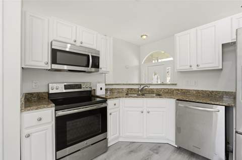657 McKinley Court, Kissimmee FL - photo 16 of 39
