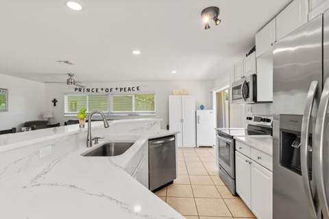 18579 Robinson Avenue, Port Charlotte FL - photo 6 of 6