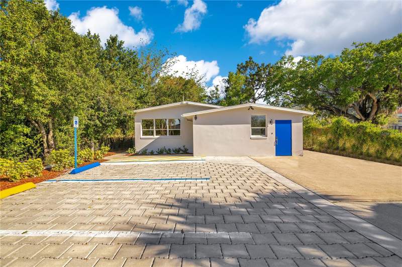4749 HARGRAVE STREET home for sale in East Coast Villa