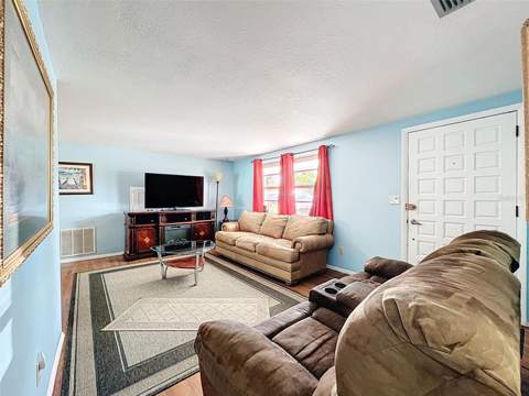 2349 Hama Drive, Holiday FL - photo 7 of 38