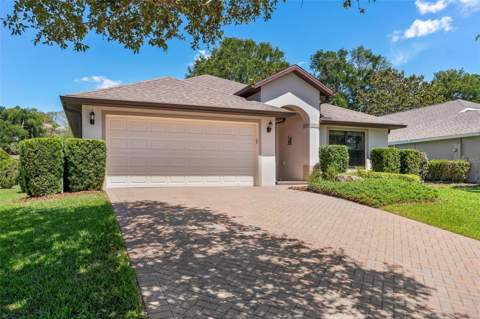 6115 Landings Boulevard, Lady Lake FL - photo 11 of 49