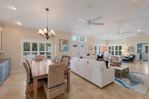 5701 Carissa Street, Holmes Beach FL - photo 17 of 57