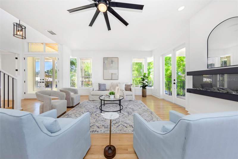 5 bedroom Single Family Residence at 606 Indiana Avenue, Crystal Beach Rev, Crystal Beach — photo 4